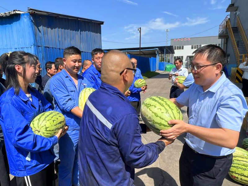 選煤公司：夏日送清涼 關懷沁人心-1.png