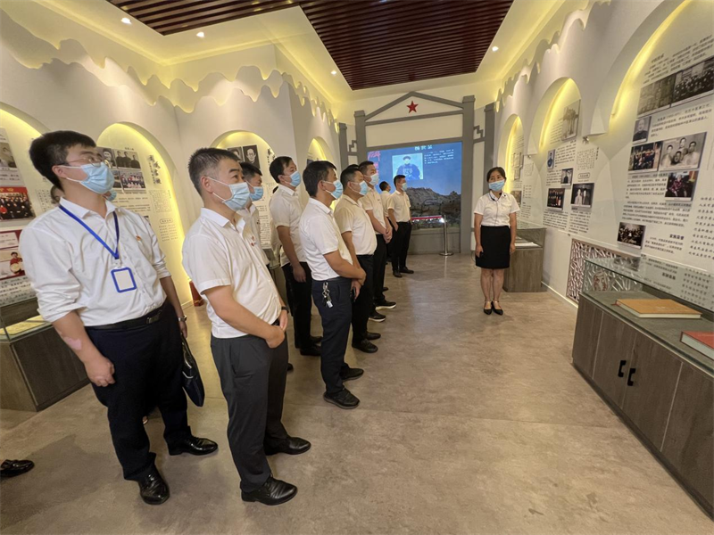 神木分公司黨總支組織開展“嚴(yán)家教正家風(fēng)、傳美德促文明”活動-1.png