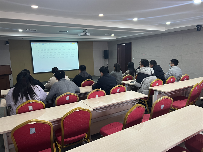 公司機關(guān)部門學(xué)習(xí)傳達二屆三次職代會暨2023年工作會、安全環(huán)保工作會精神.png