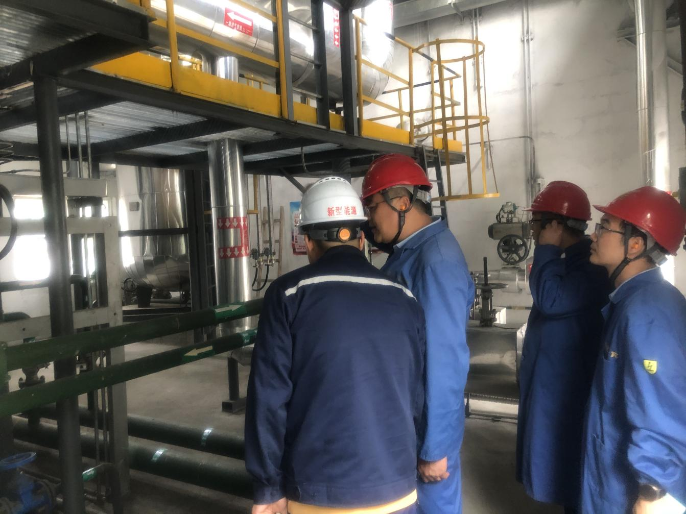 劉新成帶隊赴中泰公司、灃京公司調(diào)研指導(dǎo)